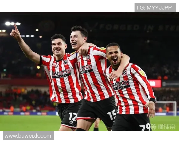 谢菲尔联迎战曼联英超激战双方争夺三分精彩对决即将上演 谢菲尔联迎战曼联英超激战双方争夺三分精彩对决即将上演