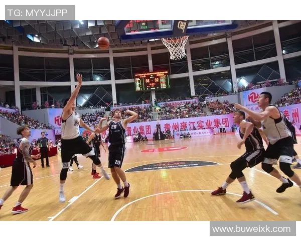 立陶宛篮球队挑战中国蓝队精彩对决引发球迷热议与期待 立陶宛篮球队挑战中国蓝队精彩对决引发球迷热议与期待